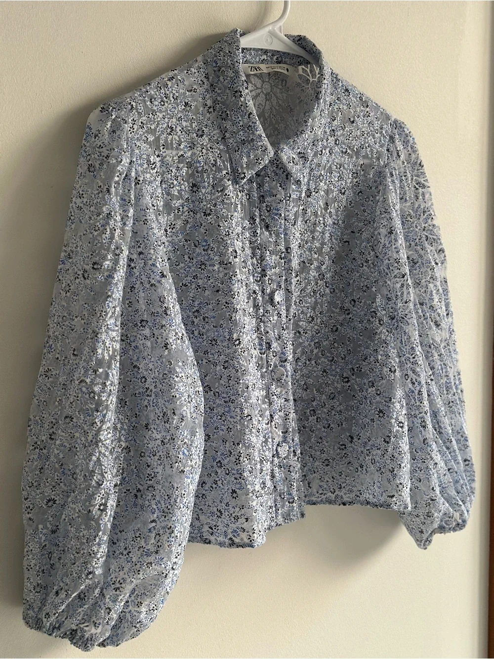 Zara Blue Floral Lace Cropped Puff Sleeve Button-Up Blouse Size M